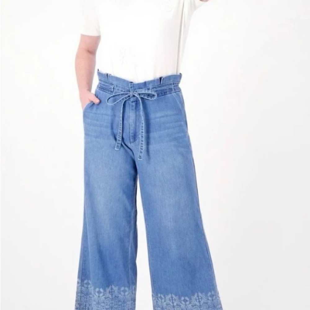Laurie Felt Dark Blue Wide-Leg Cropped Jeans